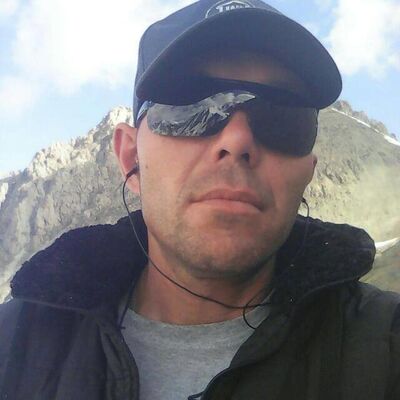  ,   Slava, 45 ,   