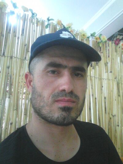  ,   Magamed, 35 ,   