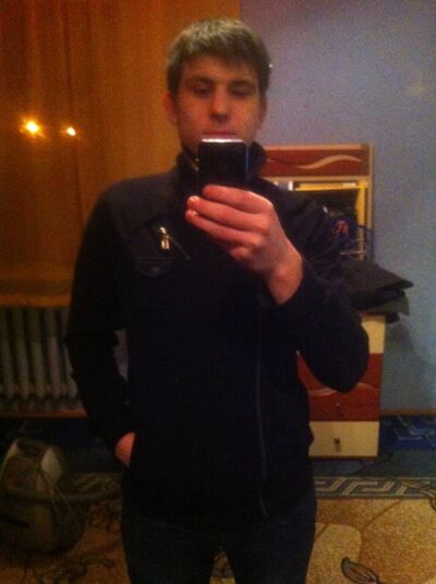  ,   Anton, 33 ,   ,   , c 
