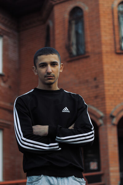  ,   Alexander, 25 ,   ,   
