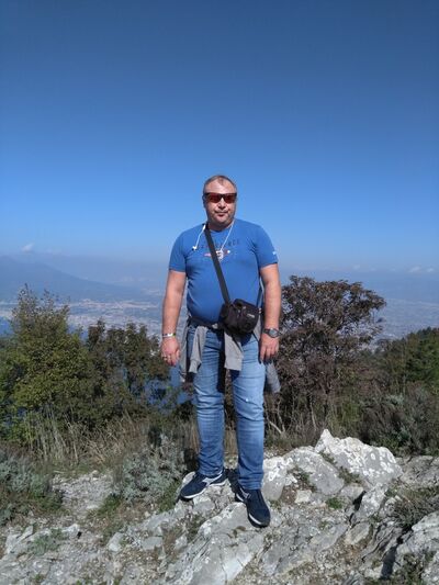  Meta,   , 49 ,   ,   , c 