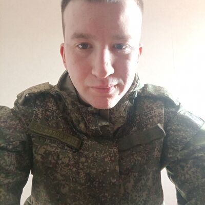  ,   Grisha, 25 ,   ,   