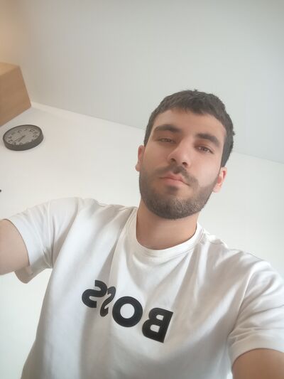  ,   Sam, 34 ,   ,   