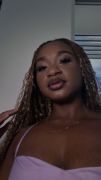  La Vega,   Kim, 24 ,   ,   