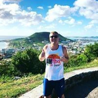  11537094  Yevhenii, 31 ,    