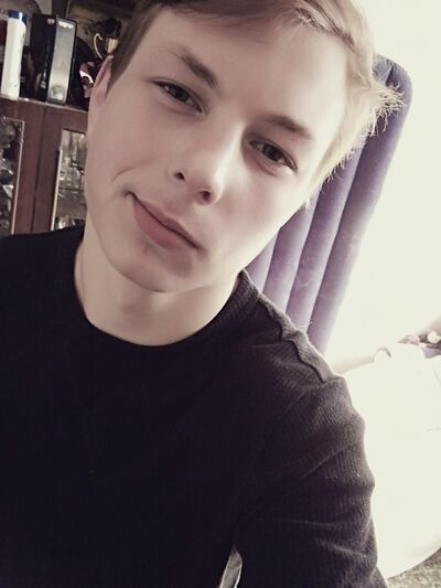  ,   Artem, 25 ,   ,   , c 