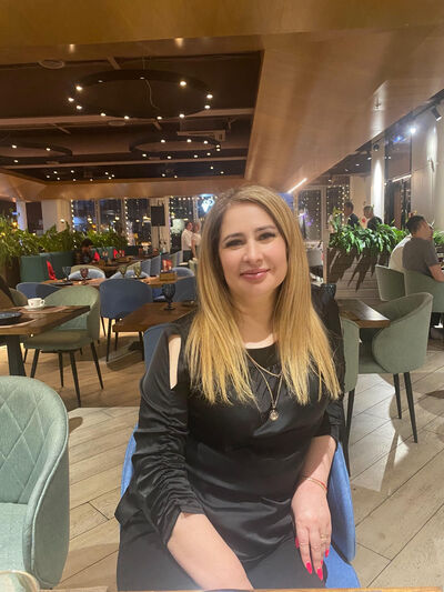  ,   Zara, 45 ,  