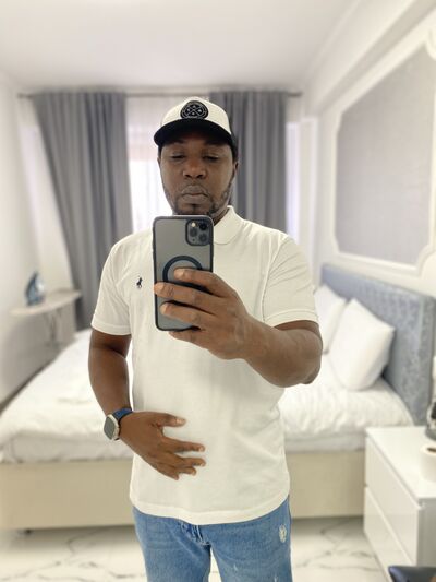  ,   Johnnyswater, 39 ,   ,   , c 