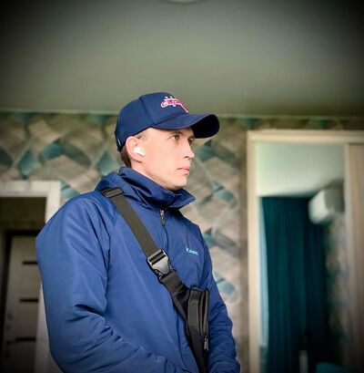  ,   Vladislav, 34 ,   ,   