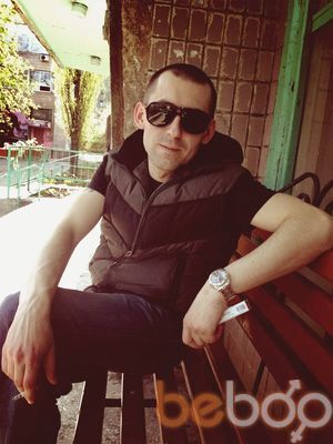  ,   Max, 41 ,   