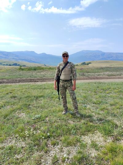  ,   Nikita, 37 ,   ,   