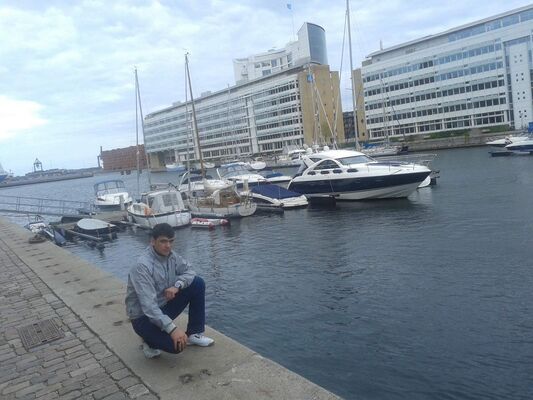  ,   Safarali, 36 ,   ,   , c 