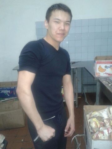  10196694  Abi, 29 ,    