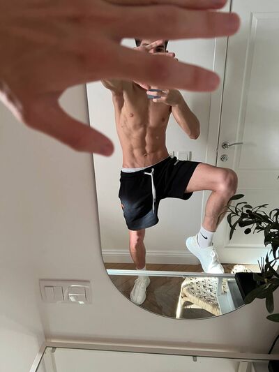  ,   Alex, 28 ,   ,   