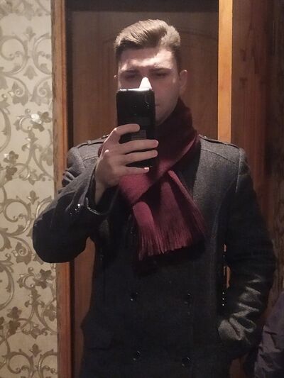 ,   Evgeny Bail, 27 ,   ,   , c 