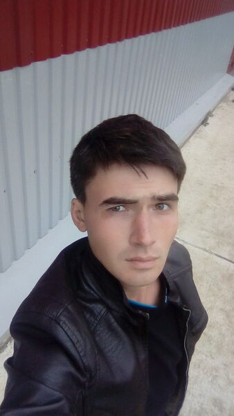  ,   Maks, 33 ,   ,   , c 