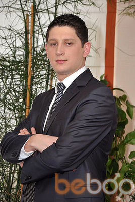  ,   Ady, 38 ,  