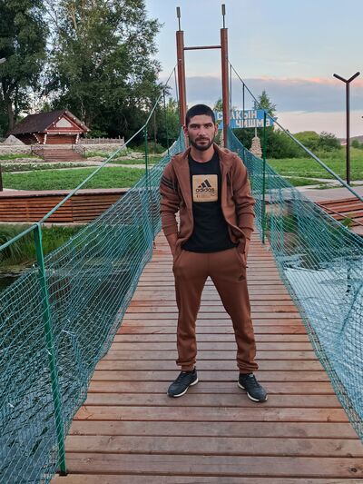  ,   Narek, 27 ,  