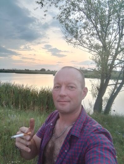  ,   Pioneer, 43 ,   ,   