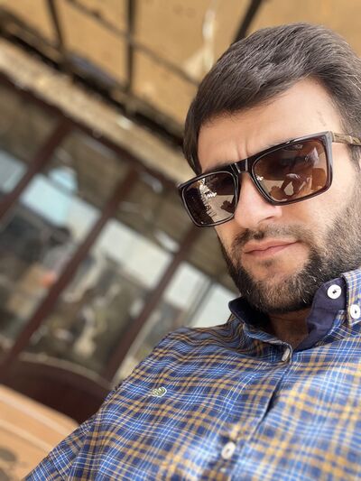  ,   Abu, 32 ,   ,   