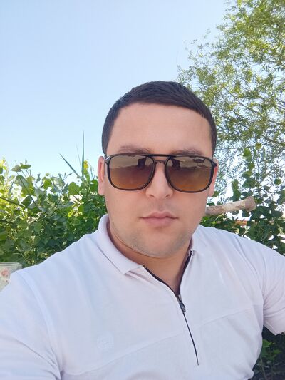  ,   Oybek, 31 ,   ,   