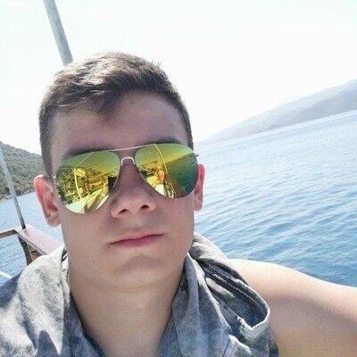  ,   Denis, 24 ,   ,   , c 