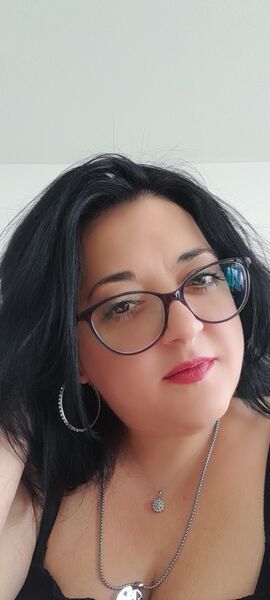  Julich,   Natali, 38 ,   ,   , c 