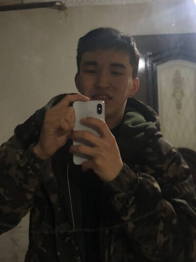  ,   Sayan, 19 ,   ,   