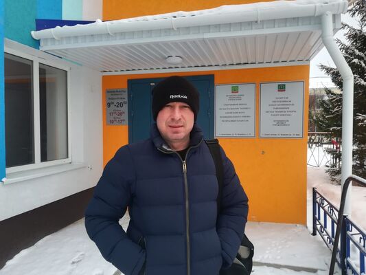  ,   Alex, 43 ,   ,   