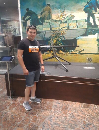  ,   Anton, 29 ,   ,   