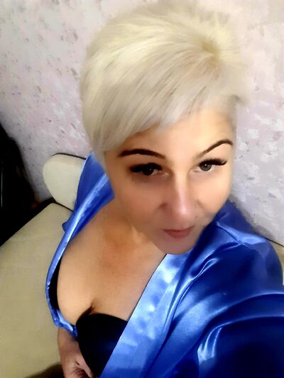  ,   Elena, 48 ,   ,   