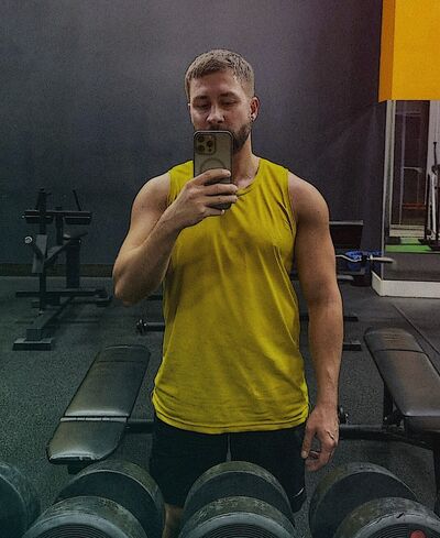  -,   Denis, 33 ,   ,   