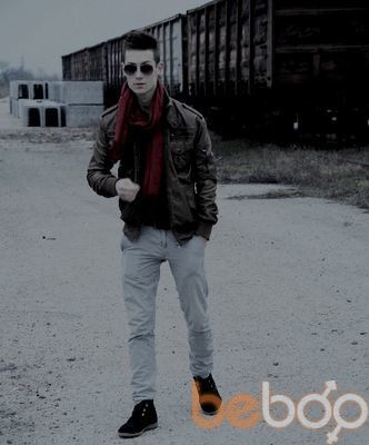  ,   Vicu, 33 ,     , c 