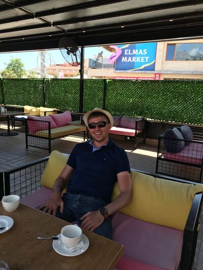  ,   Rus, 33 ,   ,   