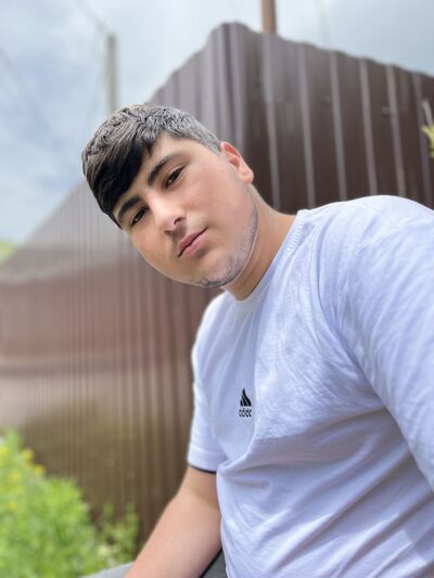  ,   Vanik, 25 ,   ,   