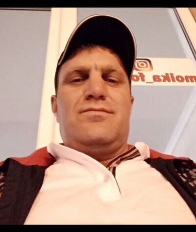  ,   Ibragim, 44 ,   ,   , 