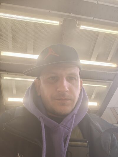  Dolphin,   , 33 ,   ,   