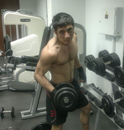  ,   Ulugbek, 32 ,  