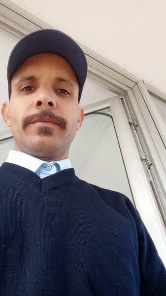  ,   Chennofi, 32 ,   ,   