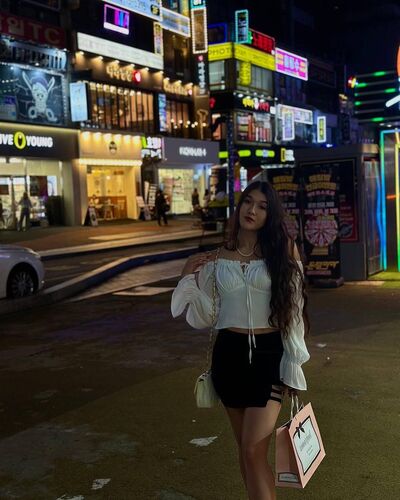  Ansan,   Alina, 24 ,   ,   
