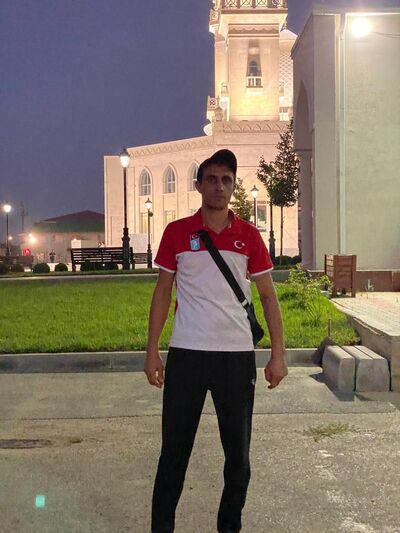 ,   Salim, 33 ,   ,   
