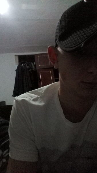  ,   Denis, 24 ,   ,   , c 