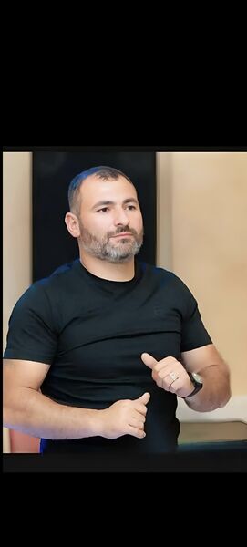  ,   Vazgen, 38 ,   ,   