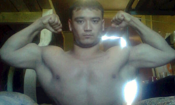  ,   Uktam, 38 ,     , c , 