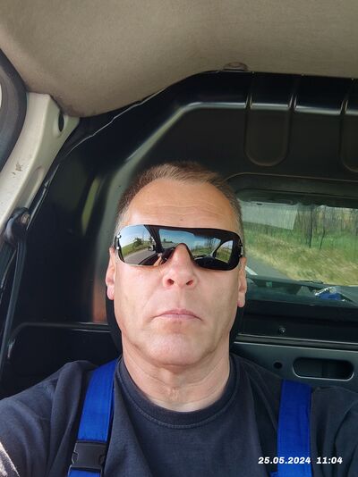  ,   Vadim, 62 ,  