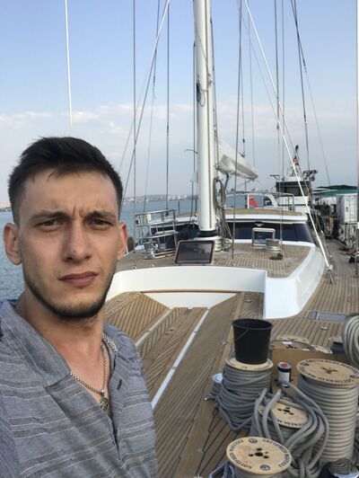  Esenyurt,   Artur, 31 ,   ,   , c , 