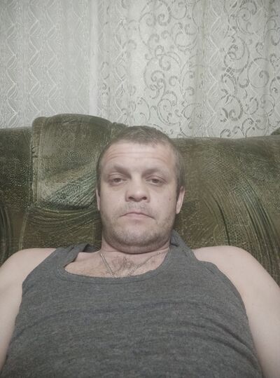  ,   Aleksei, 36 ,   c 