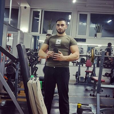  ,   Davo, 22 ,   ,   