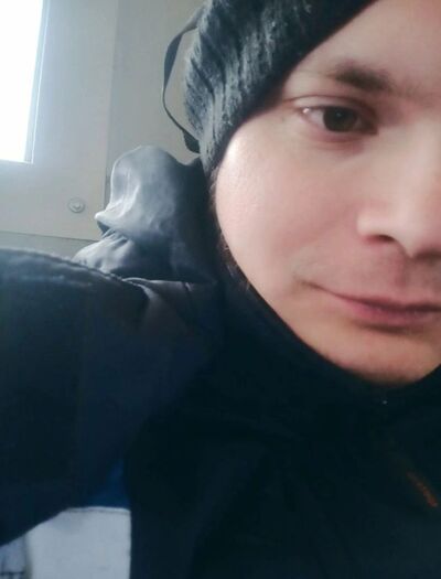  ,   Artem, 32 ,   ,   