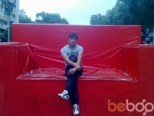  ,   Rustam, 32 ,  